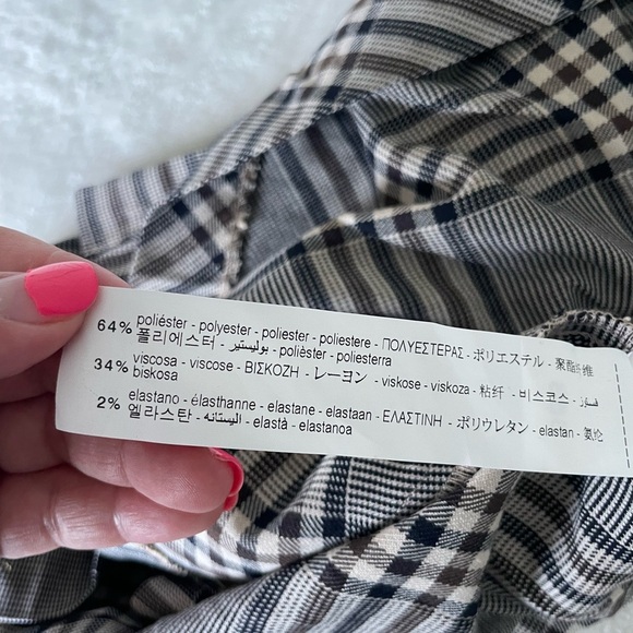 Zara Checkered Pleated Skirt in Black and White - Picture 8 of 8